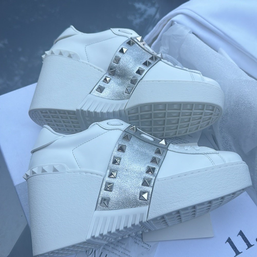 Valentino Garavani Rockstud unlimited sneakers - Picture 5 of 9